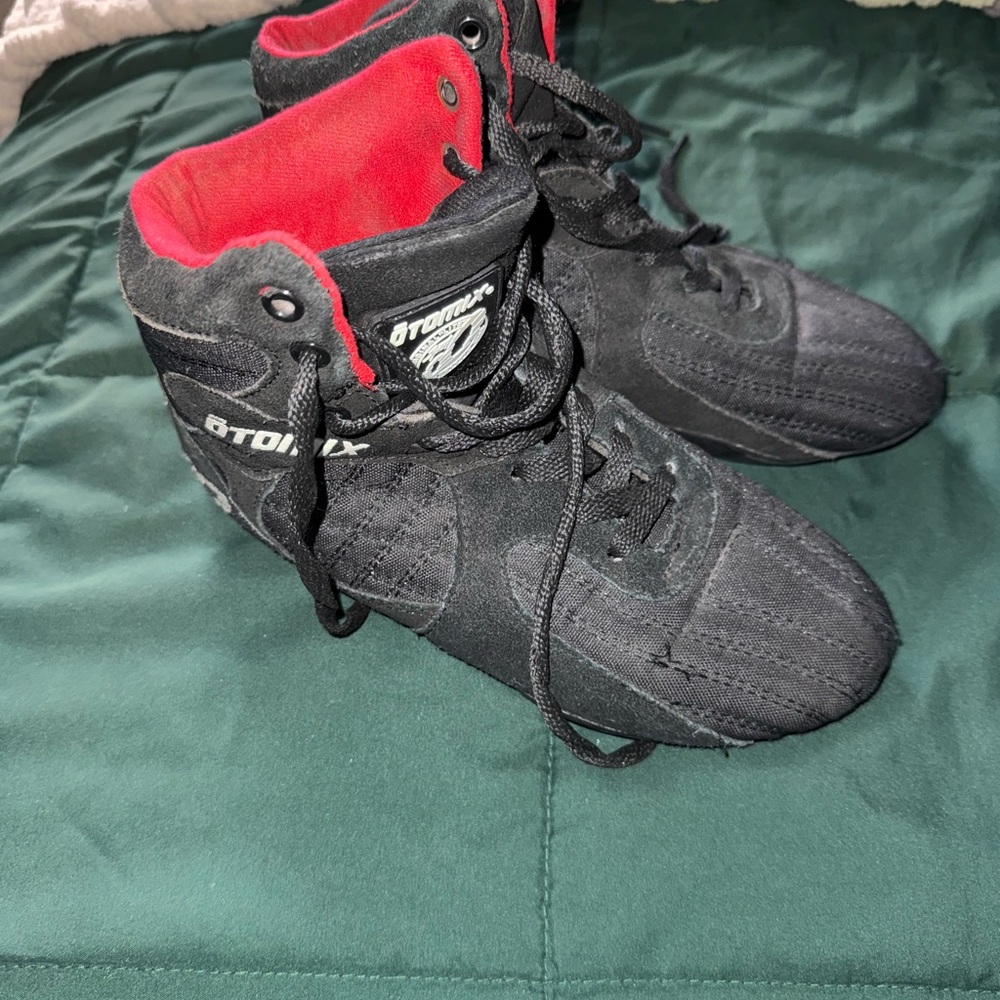Black Athletic Shoes for Men